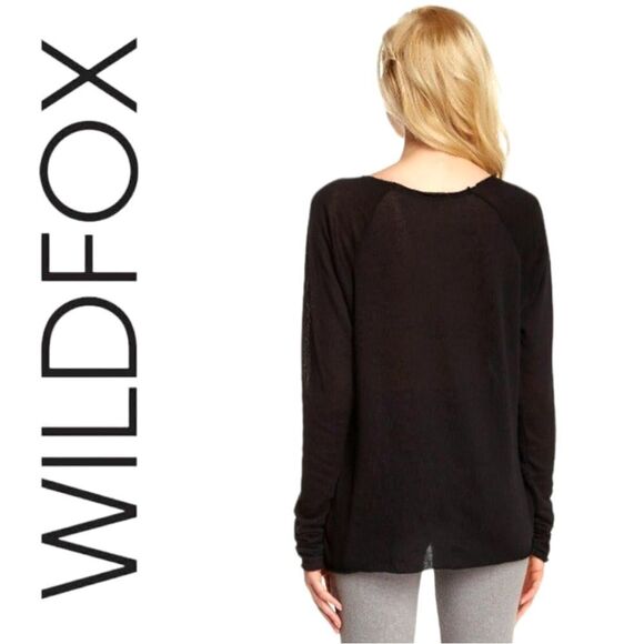 WILDFOX COUTURE GOLD CRESTED WILDFOX LOGO BLACK LONG SLEEVE LIGHTWEIGHT SWEATER - Picture 2 of 13